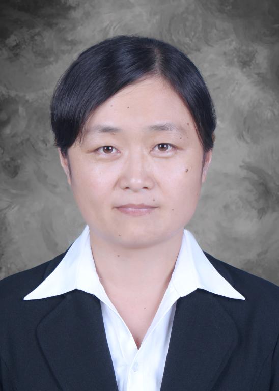                                                                          殷崔红
